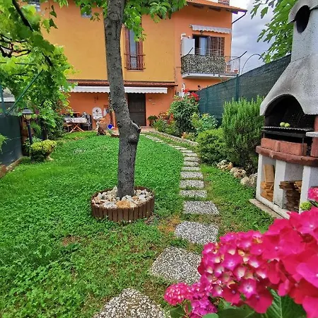 L'orto Del Pettirosso Lägenhet *